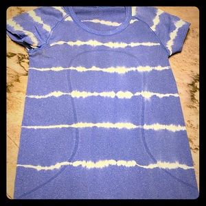 Lululemon Shirt Sleeve Blue Tie Dye Swiftly Sz 4
